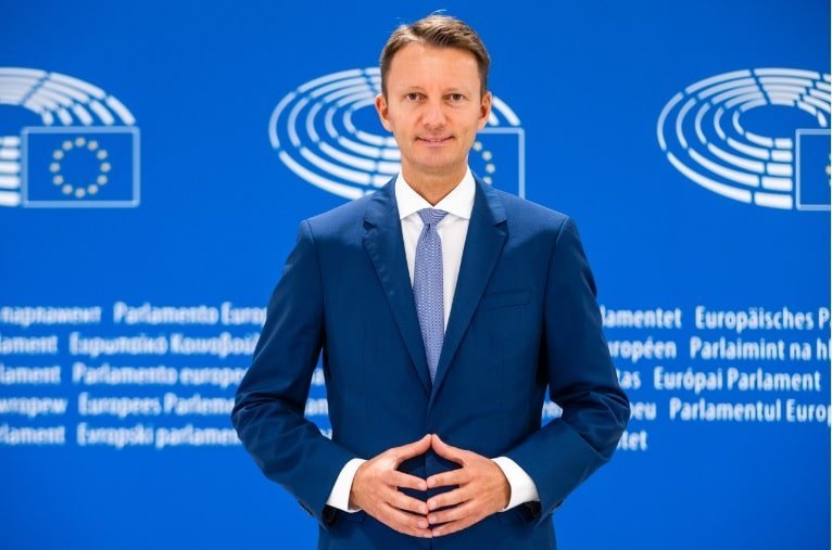 Lovitură de imagine pentru România, în Parlamentul European! Siegfried Mureșan, fost numit negociator-șef pe bugetul pentru 2024! - MOLDOVA INVEST - News Moldova